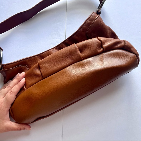 Wilsons Leather Mini Light Caramel Brown Genuine 100% Leather Hobo Shoulder Bag - Picture 6 of 14